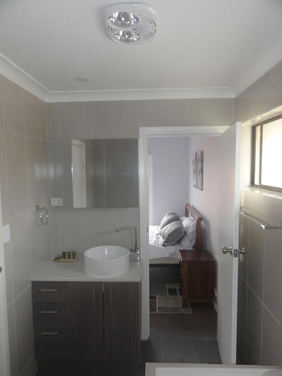 Prime Location & Spacious Adelaide Eksteriør billede